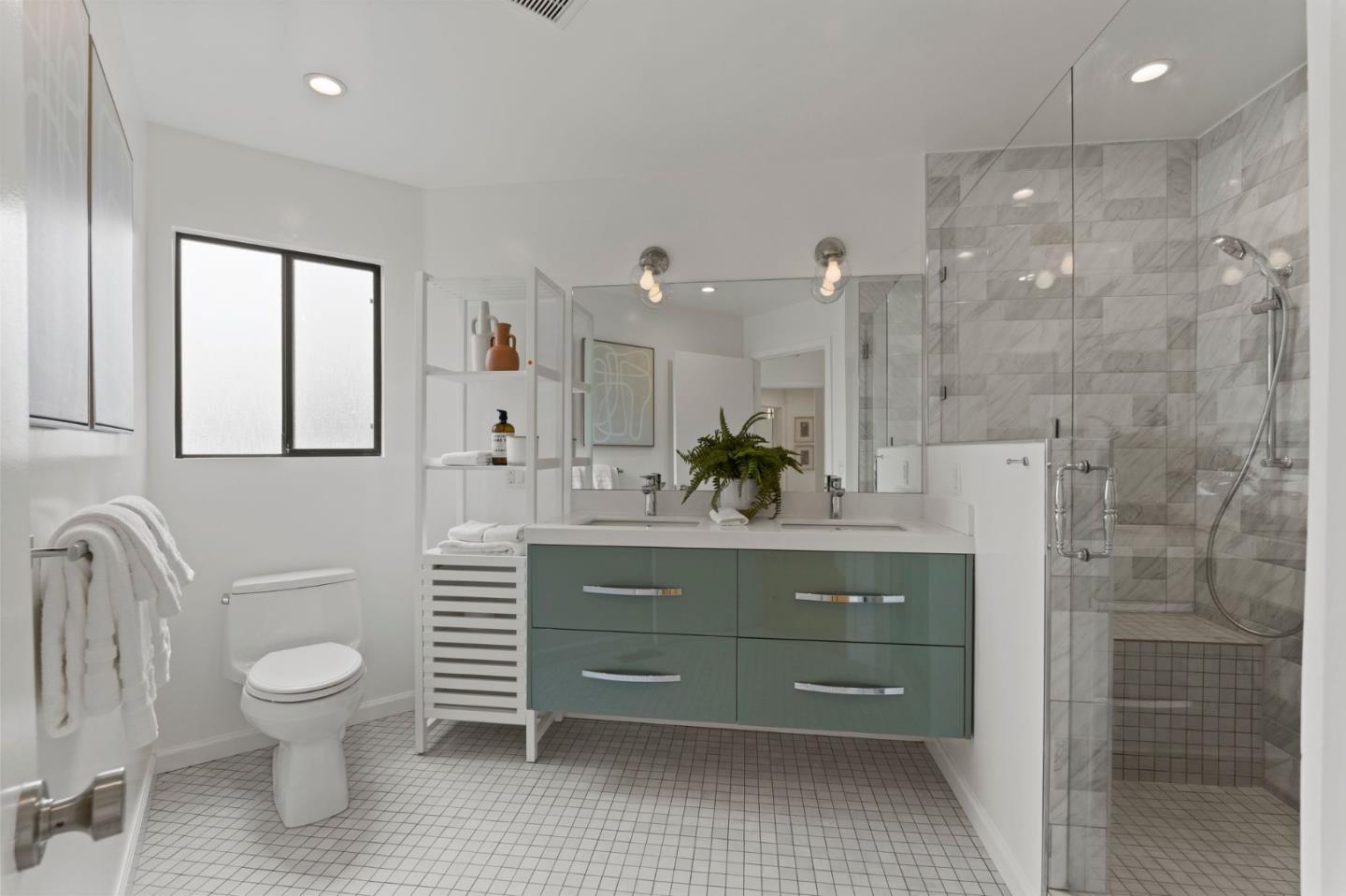 Detail Gallery Image 25 of 33 For 130 Blackburn Ter, Pacifica,  CA 94044 - 3 Beds | 2/1 Baths