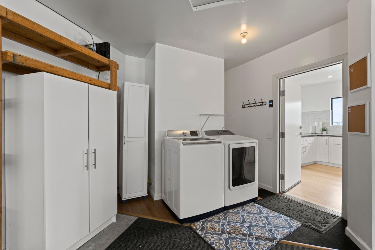 Detail Gallery Image 28 of 33 For 130 Blackburn Ter, Pacifica,  CA 94044 - 3 Beds | 2/1 Baths
