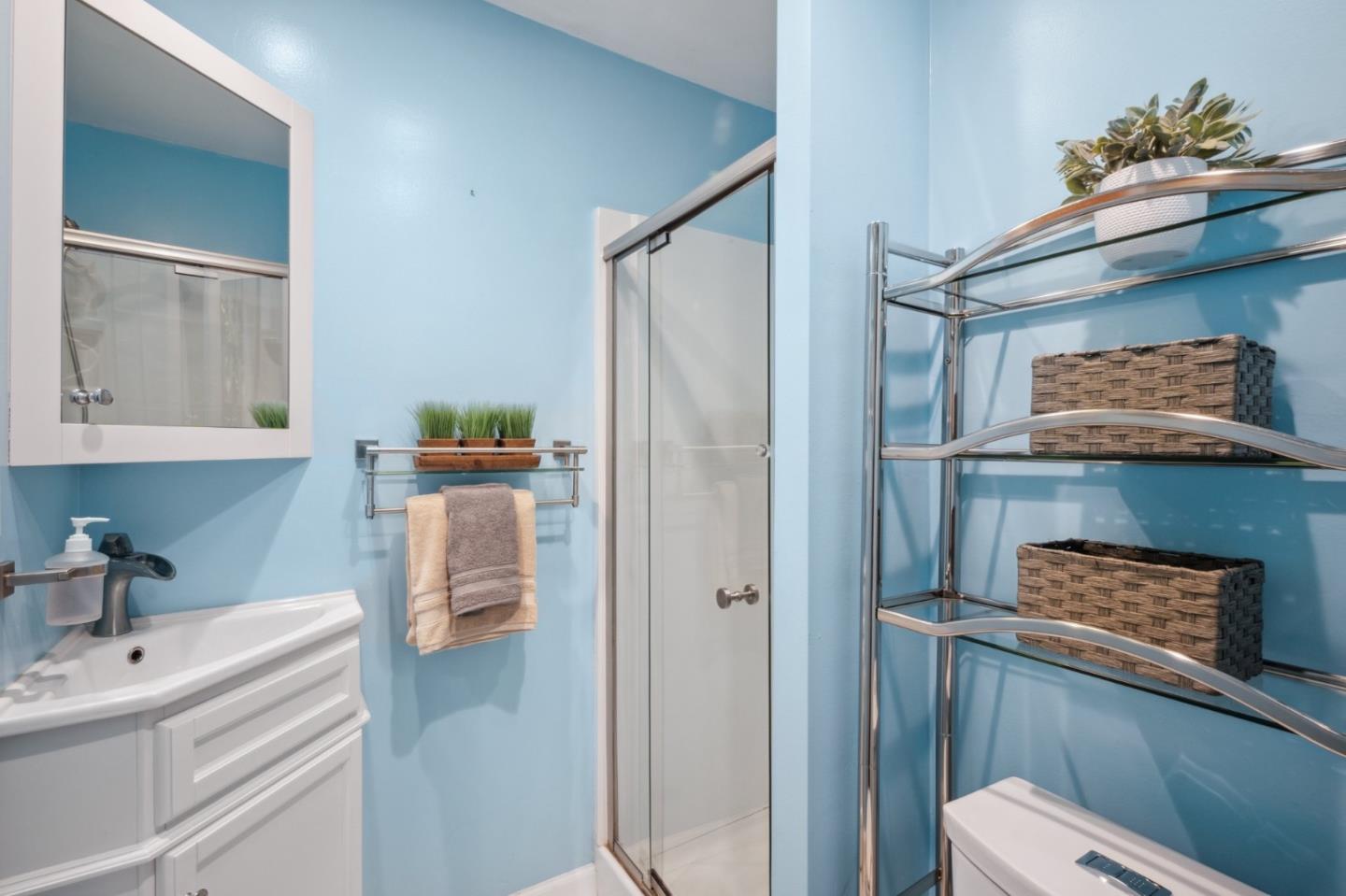 Detail Gallery Image 25 of 51 For 637 Nashua Ct, Sunnyvale,  CA 94087 - 4 Beds | 2 Baths