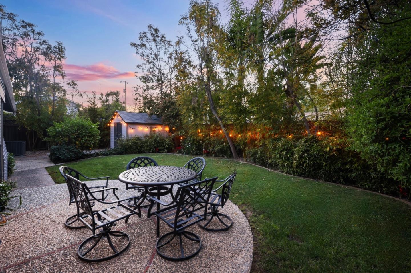 Detail Gallery Image 30 of 51 For 637 Nashua Ct, Sunnyvale,  CA 94087 - 4 Beds | 2 Baths