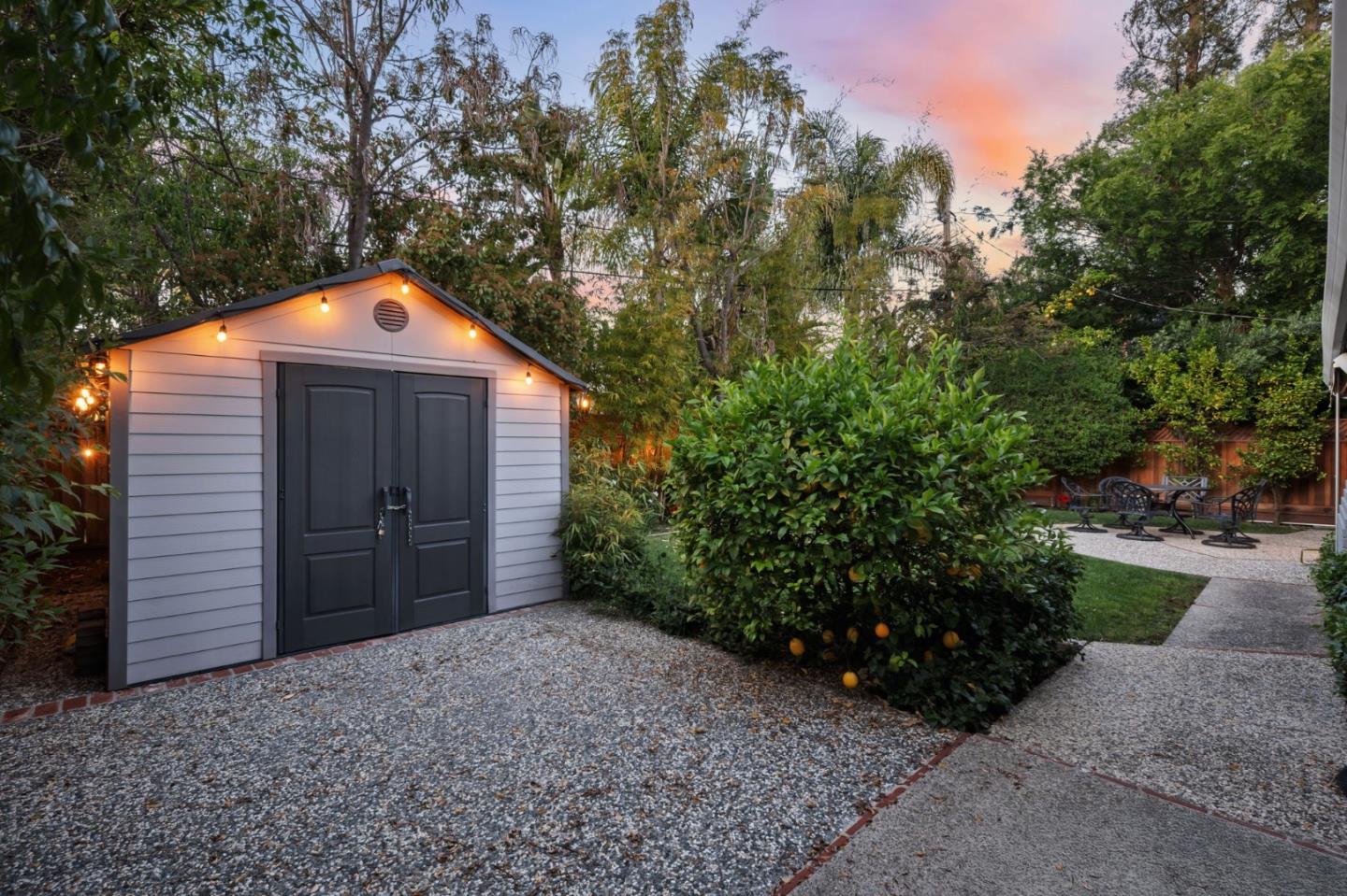 Detail Gallery Image 34 of 51 For 637 Nashua Ct, Sunnyvale,  CA 94087 - 4 Beds | 2 Baths