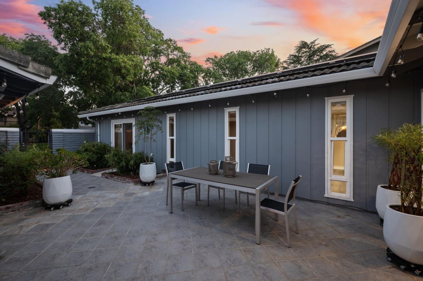 Detail Gallery Image 40 of 51 For 637 Nashua Ct, Sunnyvale,  CA 94087 - 4 Beds | 2 Baths