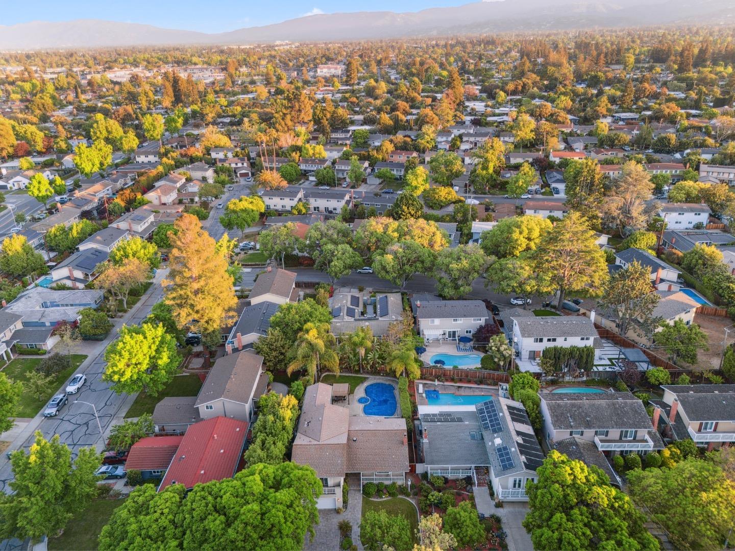 Detail Gallery Image 48 of 51 For 637 Nashua Ct, Sunnyvale,  CA 94087 - 4 Beds | 2 Baths