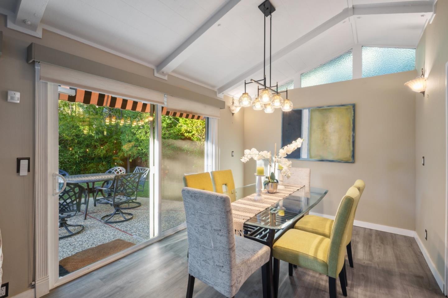 Detail Gallery Image 6 of 51 For 637 Nashua Ct, Sunnyvale,  CA 94087 - 4 Beds | 2 Baths
