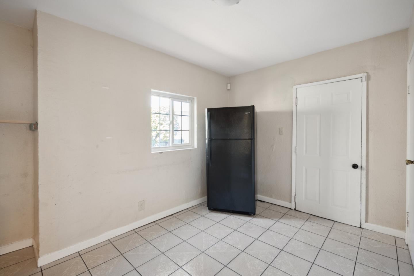 Detail Gallery Image 11 of 19 For 1217 96th Ave, Oakland,  CA 94603 - – Beds | – Baths