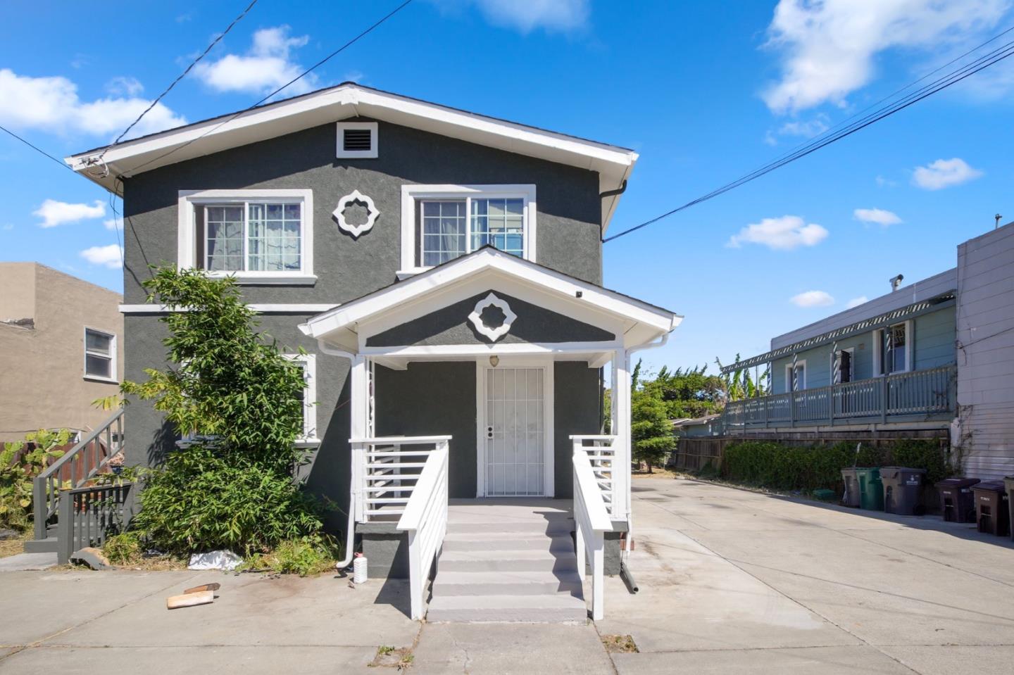 Detail Gallery Image 4 of 19 For 1217 96th Ave, Oakland,  CA 94603 - – Beds | – Baths