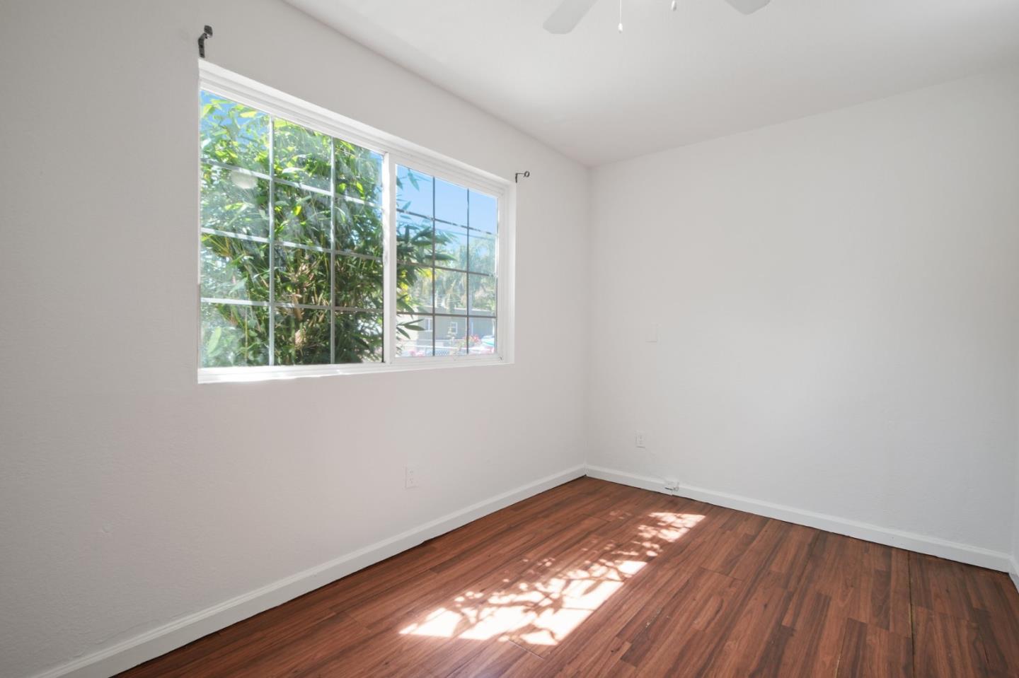 Detail Gallery Image 6 of 19 For 1217 96th Ave, Oakland,  CA 94603 - – Beds | – Baths