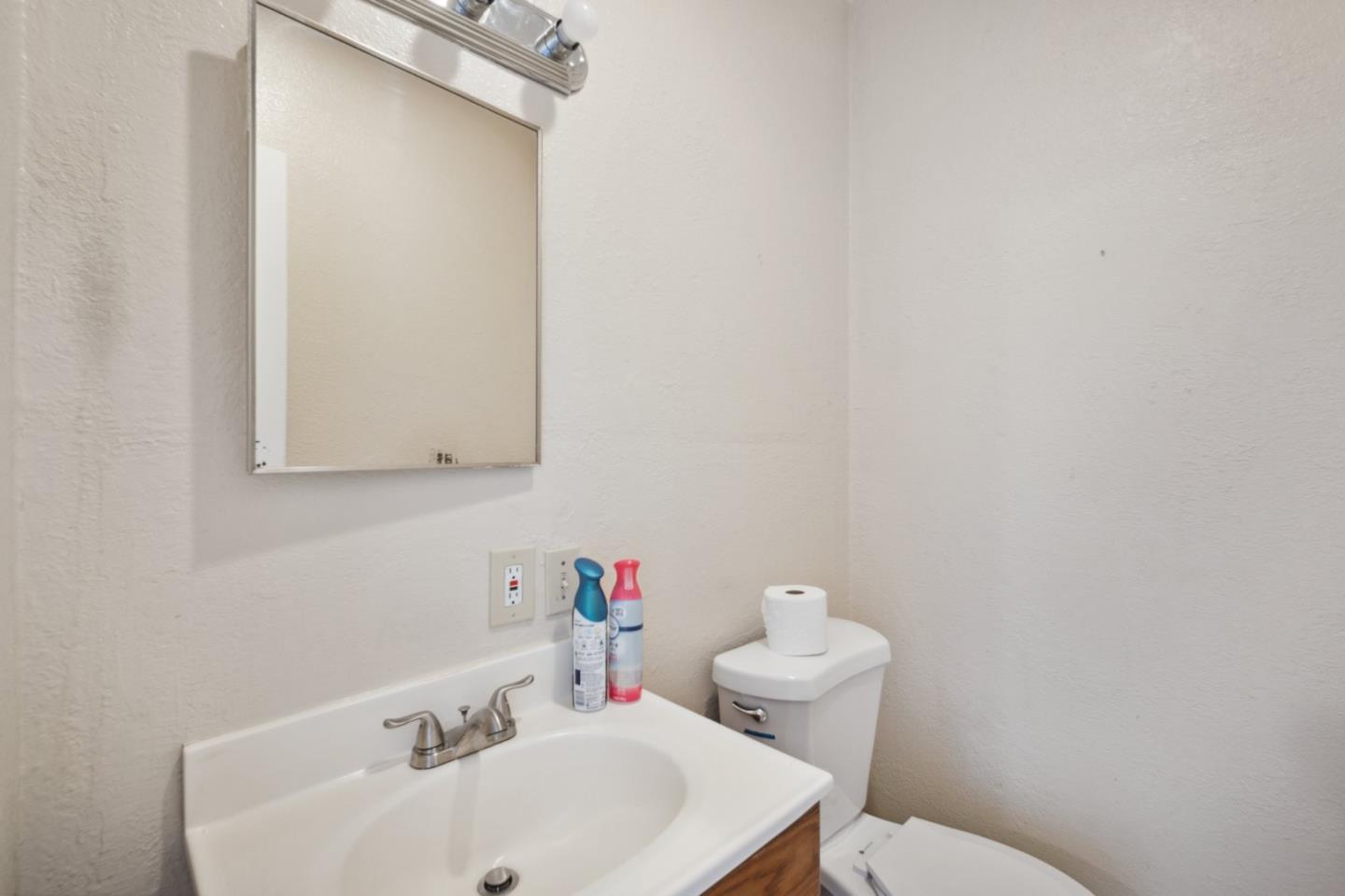 Detail Gallery Image 9 of 19 For 1217 96th Ave, Oakland,  CA 94603 - – Beds | – Baths