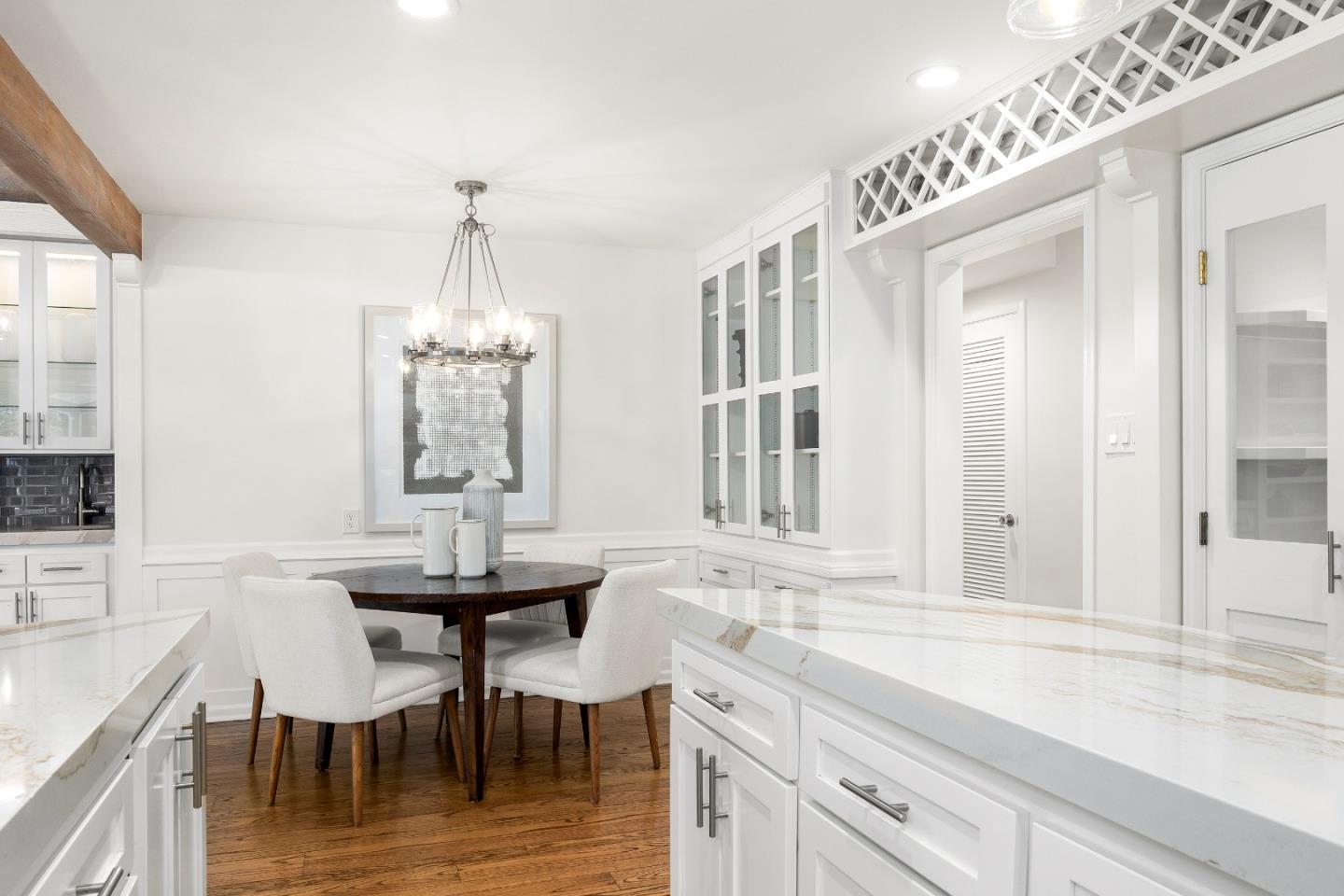 Detail Gallery Image 15 of 54 For 1716 Laurelwood Dr, San Jose,  CA 95125 - 4 Beds | 2/1 Baths