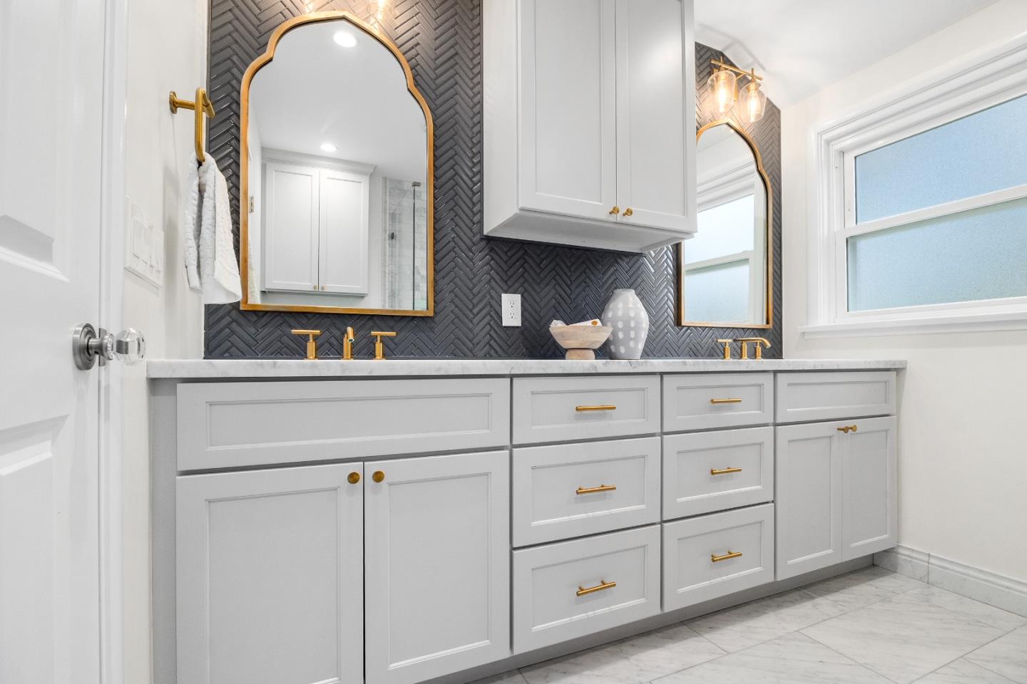 Detail Gallery Image 37 of 54 For 1716 Laurelwood Dr, San Jose,  CA 95125 - 4 Beds | 2/1 Baths