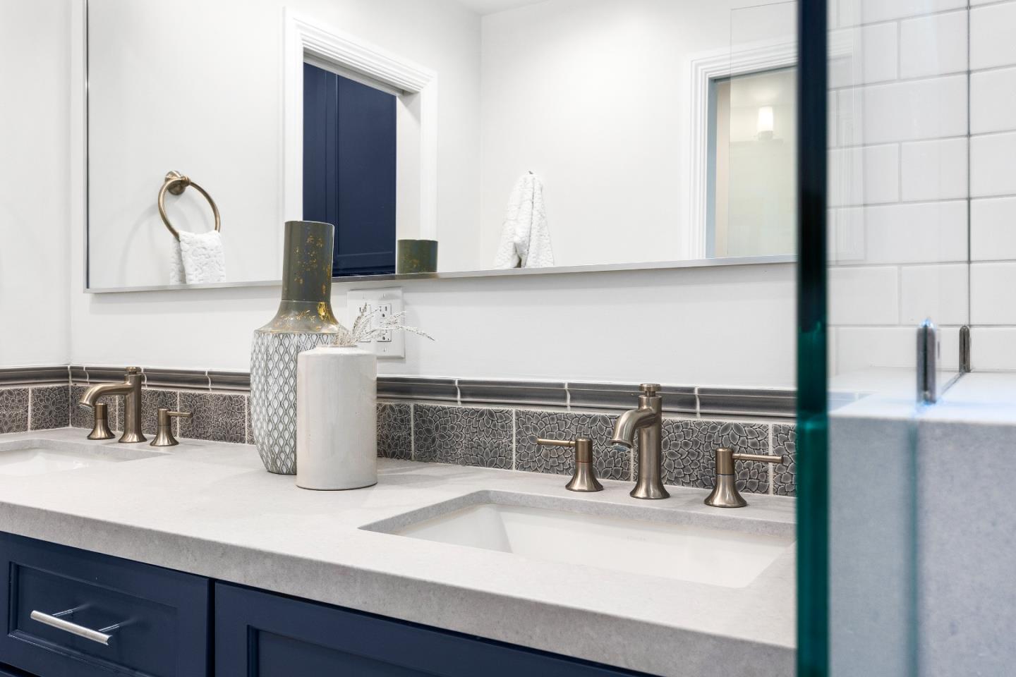 Detail Gallery Image 45 of 54 For 1716 Laurelwood Dr, San Jose,  CA 95125 - 4 Beds | 2/1 Baths