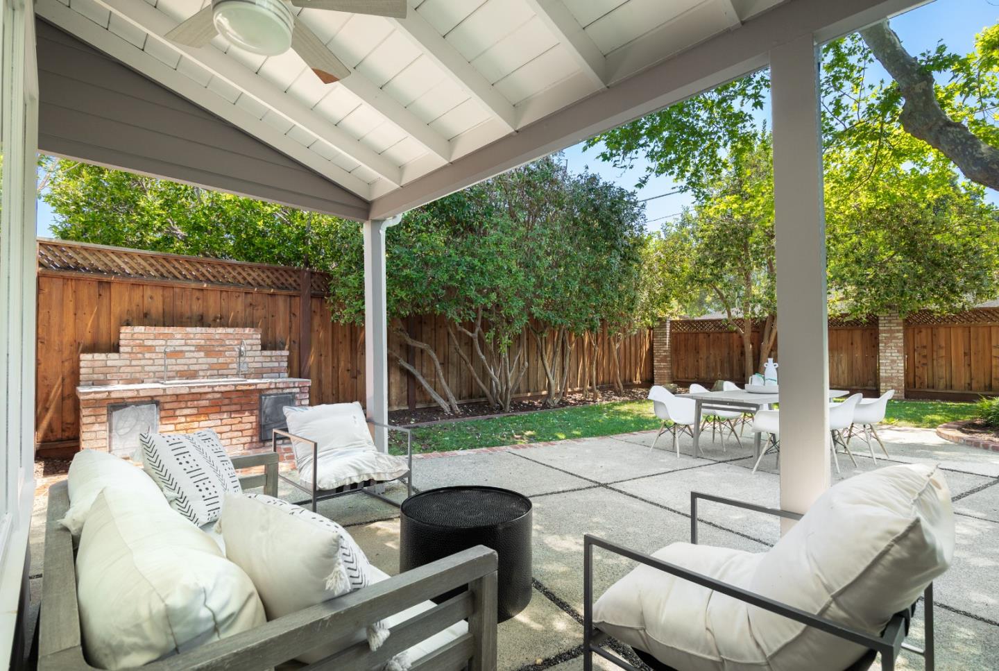 Detail Gallery Image 46 of 54 For 1716 Laurelwood Dr, San Jose,  CA 95125 - 4 Beds | 2/1 Baths