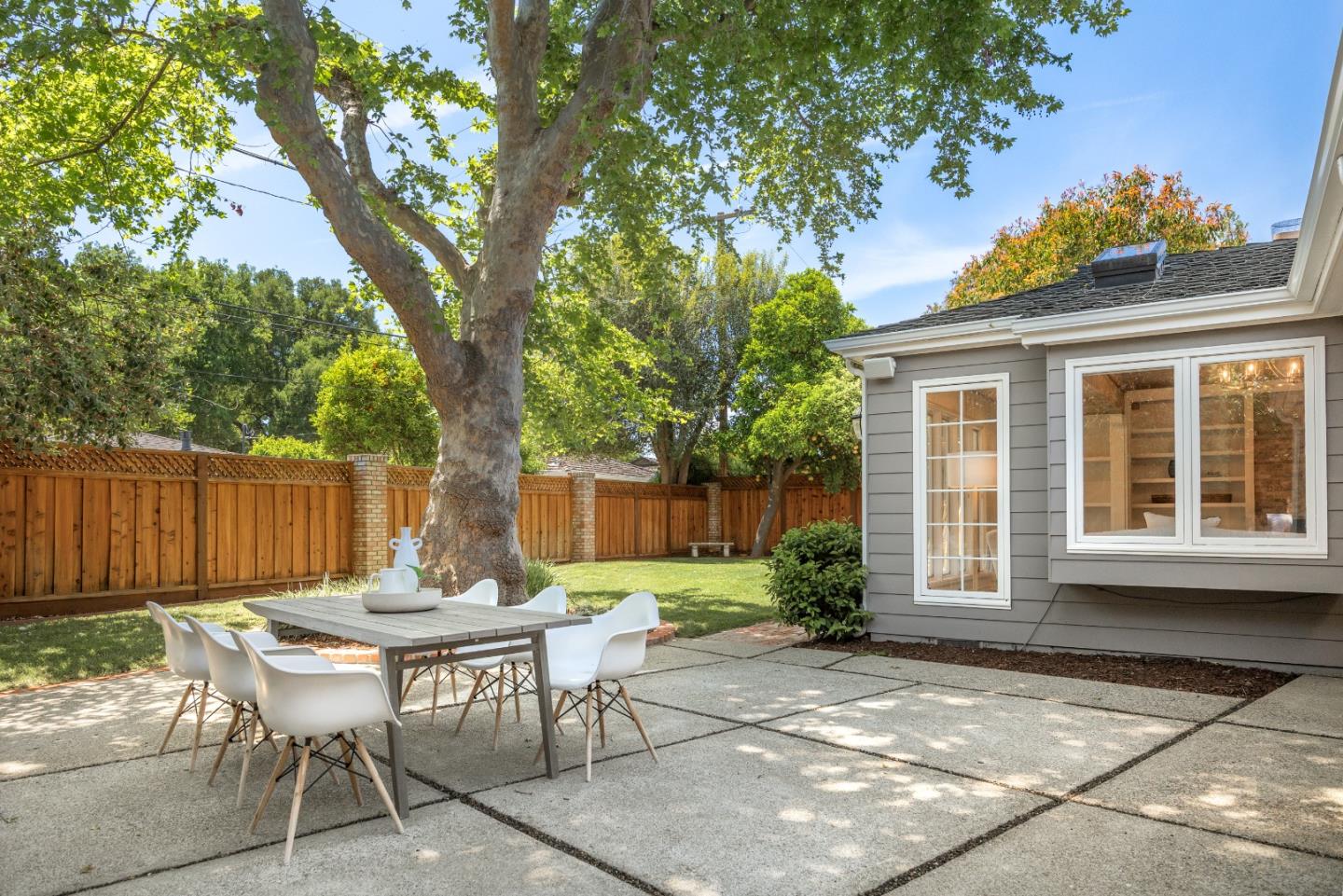Detail Gallery Image 47 of 54 For 1716 Laurelwood Dr, San Jose,  CA 95125 - 4 Beds | 2/1 Baths