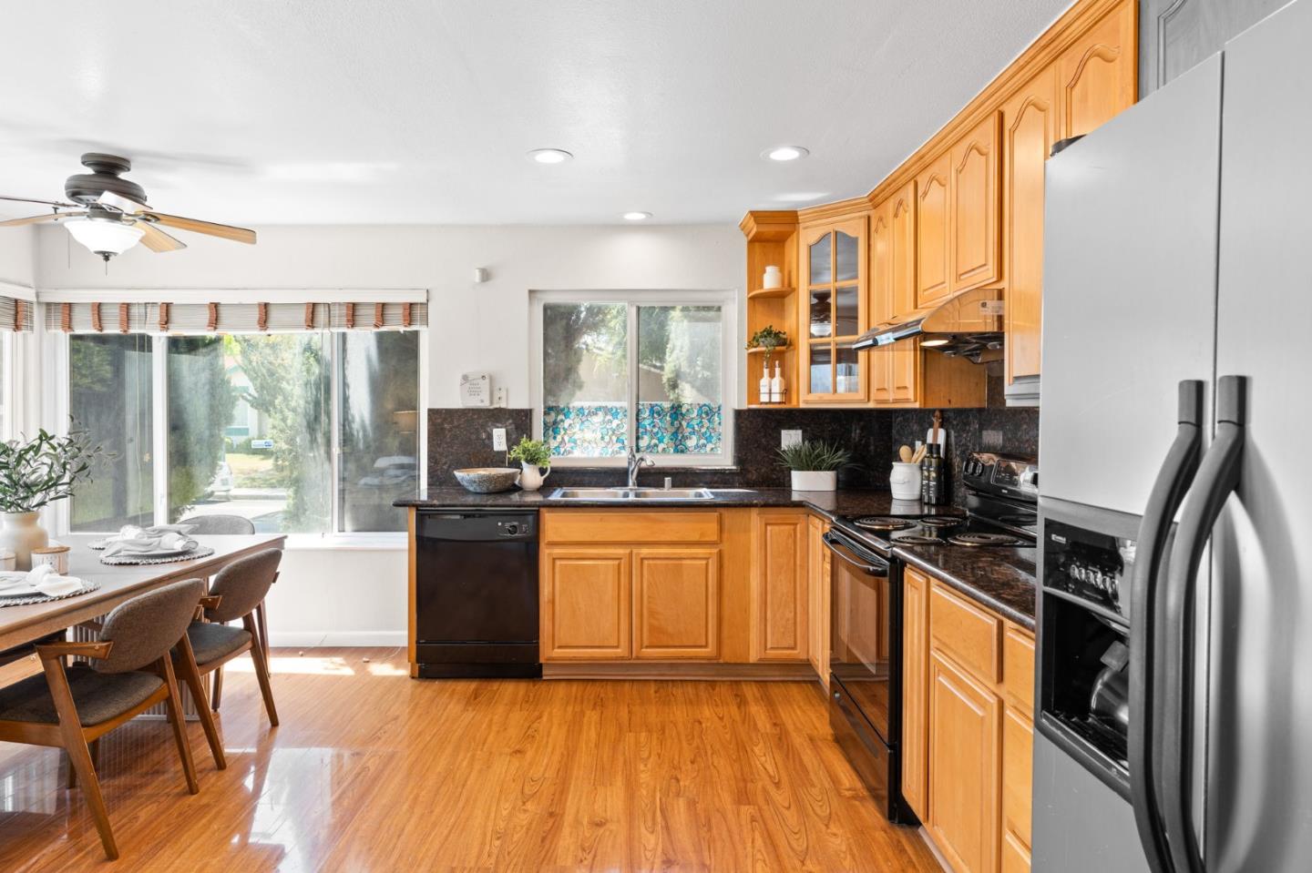 Detail Gallery Image 12 of 26 For 106 Mosswell Ct, San Jose,  CA 95138 - 4 Beds | 2 Baths