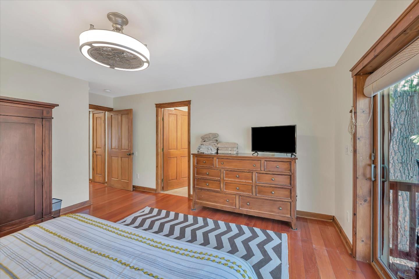 Detail Gallery Image 17 of 33 For 1312 Squaw Rock Trl, Kyburz,  CA 95720 - 4 Beds | 3 Baths