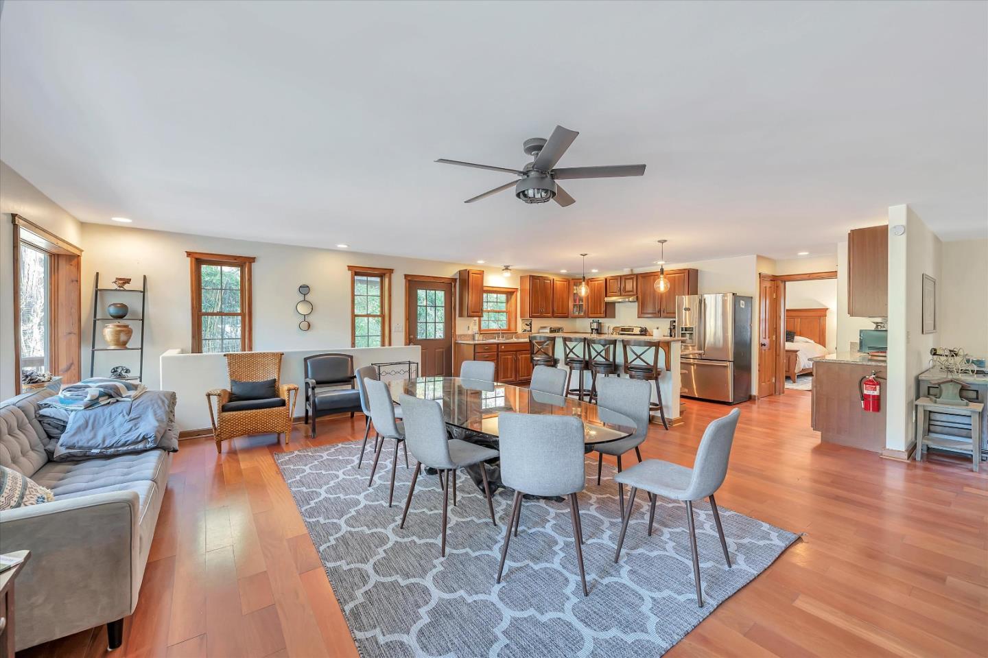 Detail Gallery Image 3 of 33 For 1312 Squaw Rock Trl, Kyburz,  CA 95720 - 4 Beds | 3 Baths