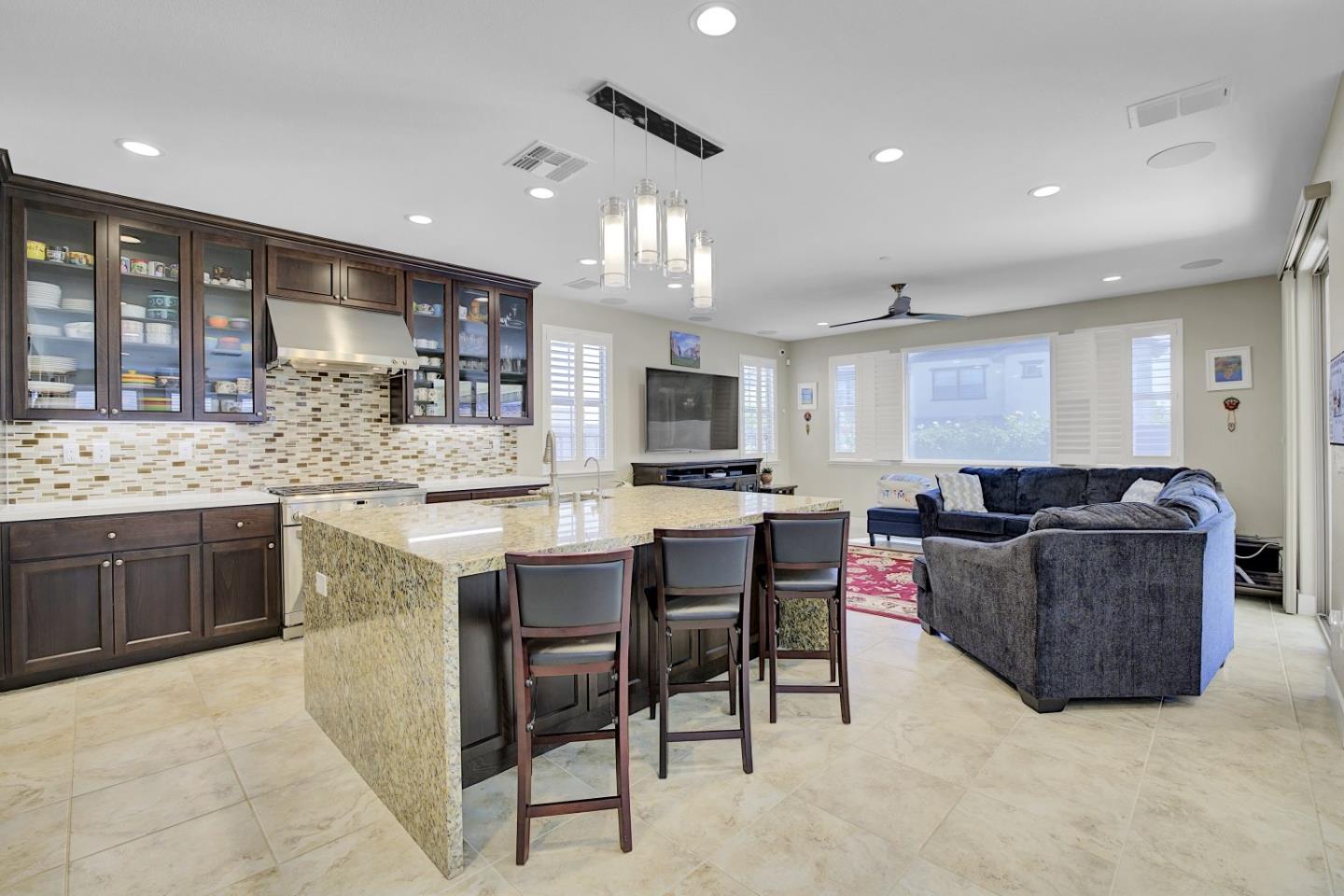 Detail Gallery Image 15 of 53 For 1246 S Wilshire Ave, Mountain House,  CA 95391 - 4 Beds | 3/1 Baths