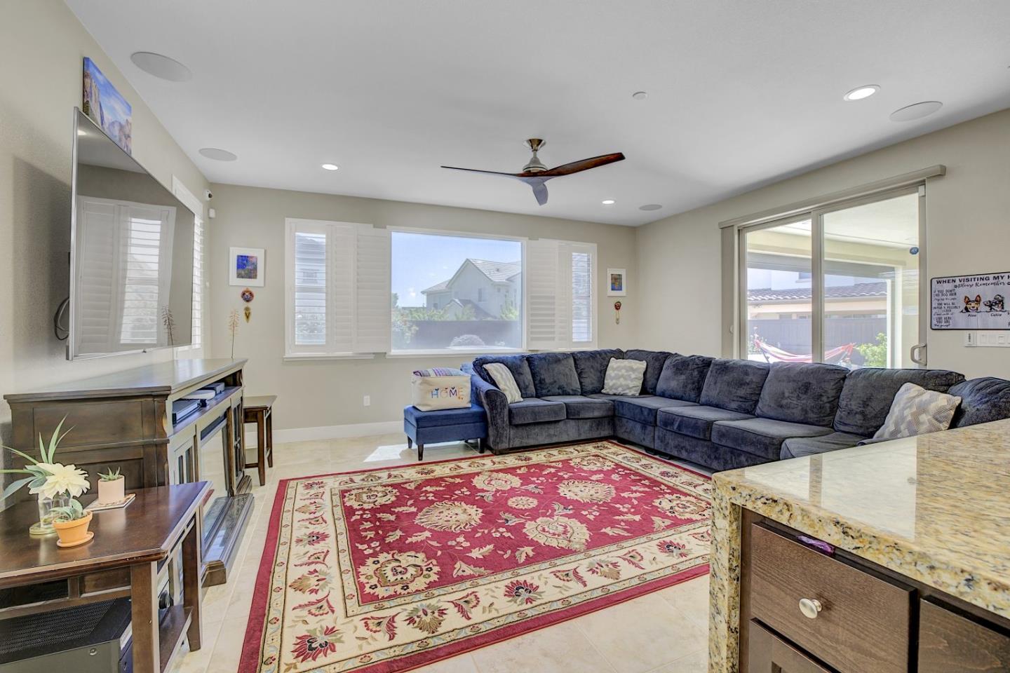 Detail Gallery Image 17 of 53 For 1246 S Wilshire Ave, Mountain House,  CA 95391 - 4 Beds | 3/1 Baths