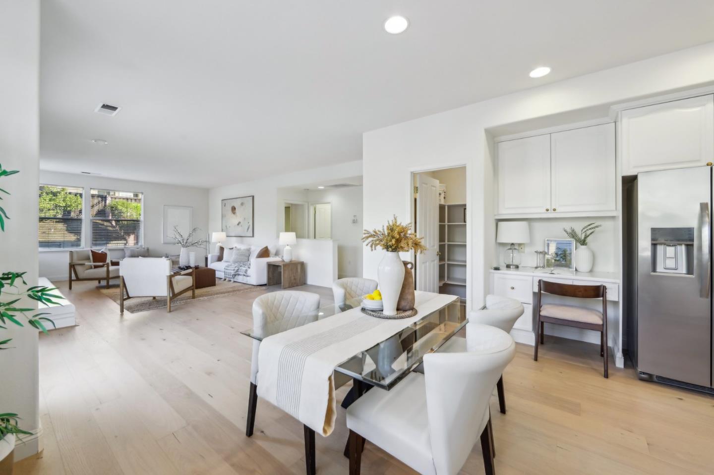 Detail Gallery Image 17 of 94 For 4715 Whitetail Ln, San Jose,  CA 95138 - 5 Beds | 3/1 Baths