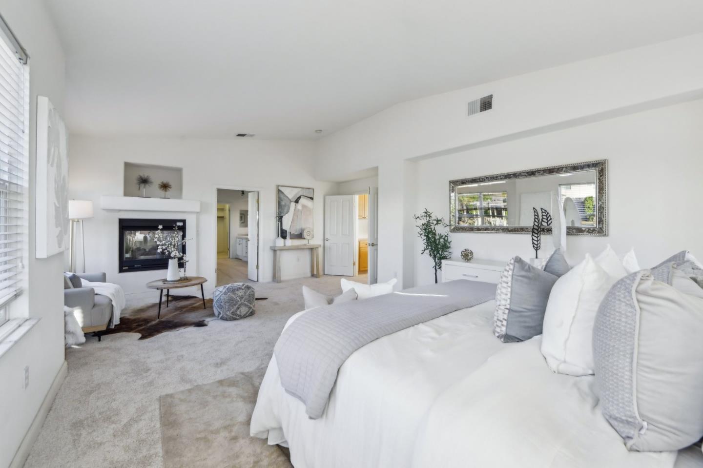 Detail Gallery Image 29 of 94 For 4715 Whitetail Ln, San Jose,  CA 95138 - 5 Beds | 3/1 Baths