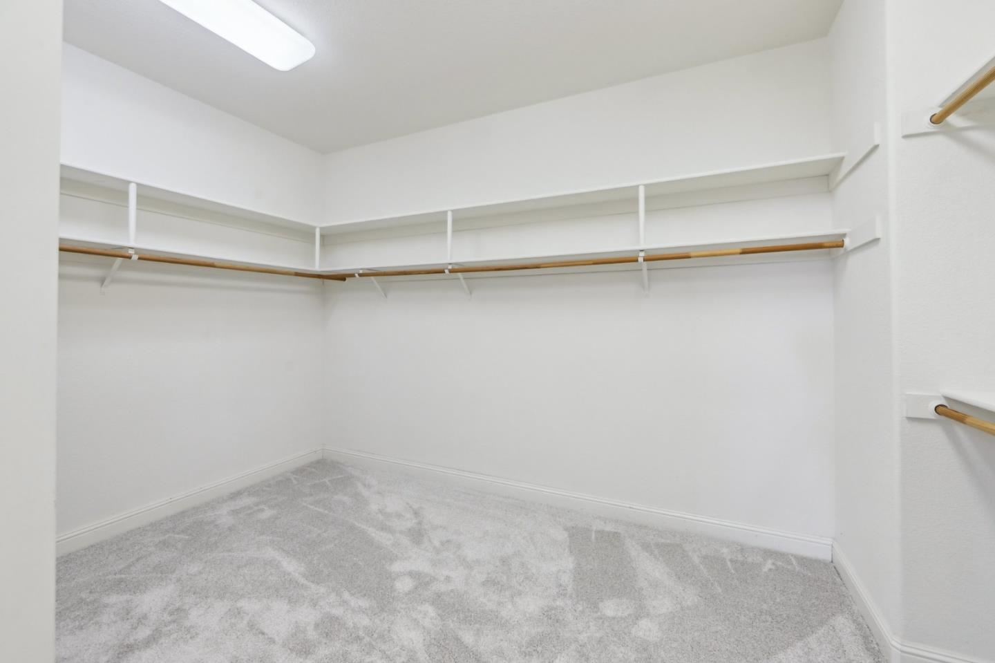 Detail Gallery Image 36 of 94 For 4715 Whitetail Ln, San Jose,  CA 95138 - 5 Beds | 3/1 Baths