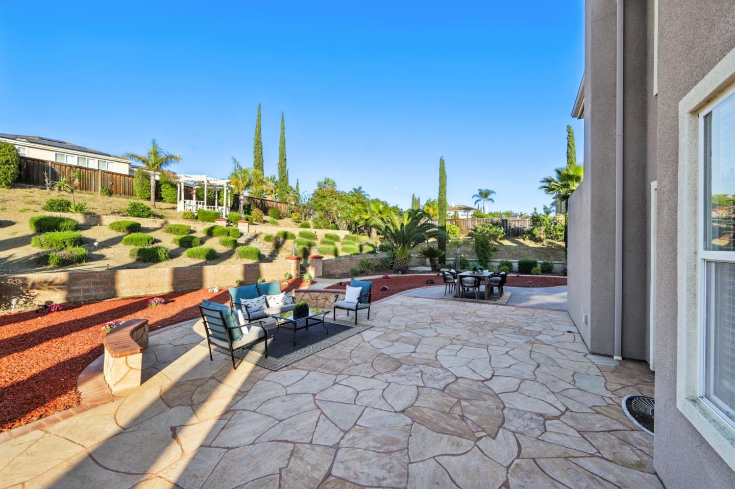 Detail Gallery Image 49 of 94 For 4715 Whitetail Ln, San Jose,  CA 95138 - 5 Beds | 3/1 Baths