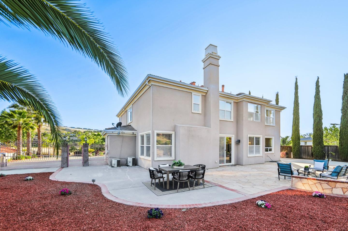 Detail Gallery Image 53 of 94 For 4715 Whitetail Ln, San Jose,  CA 95138 - 5 Beds | 3/1 Baths