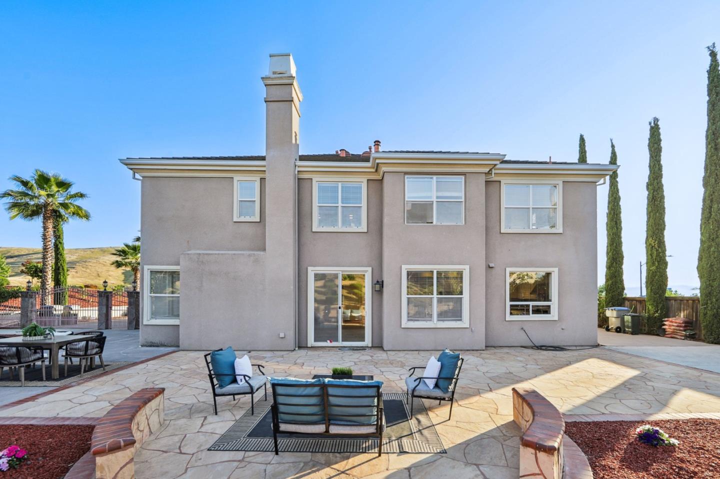 Detail Gallery Image 54 of 94 For 4715 Whitetail Ln, San Jose,  CA 95138 - 5 Beds | 3/1 Baths