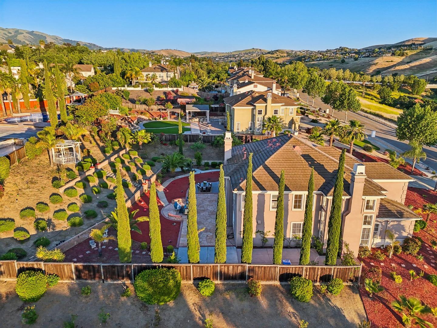 Detail Gallery Image 93 of 94 For 4715 Whitetail Ln, San Jose,  CA 95138 - 5 Beds | 3/1 Baths