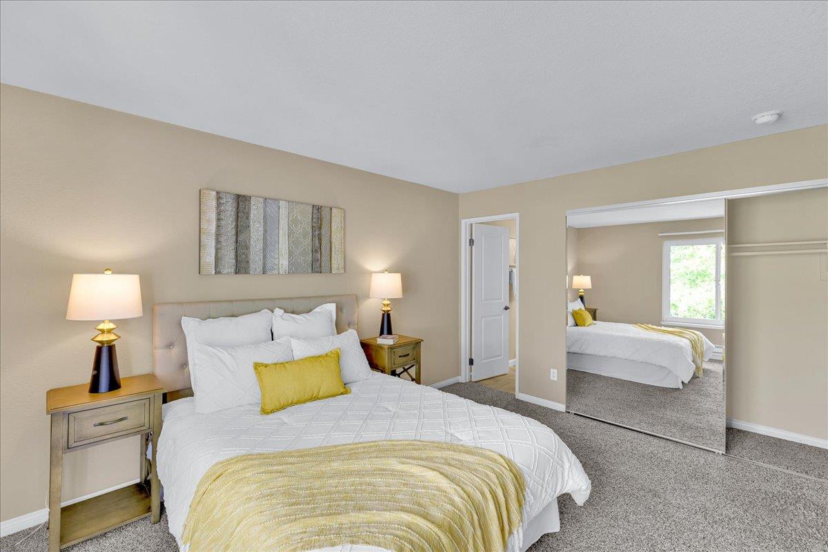 Detail Gallery Image 12 of 20 For 26821 Hayward Blvd, Hayward,  CA 94542 - 2 Beds | 2 Baths