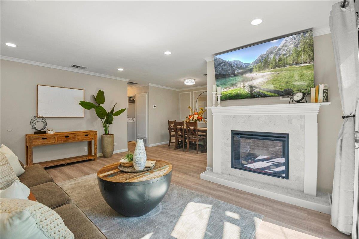 Detail Gallery Image 10 of 37 For 447 Colony Knoll Dr, San Jose,  CA 95123 - 2 Beds | 1 Baths
