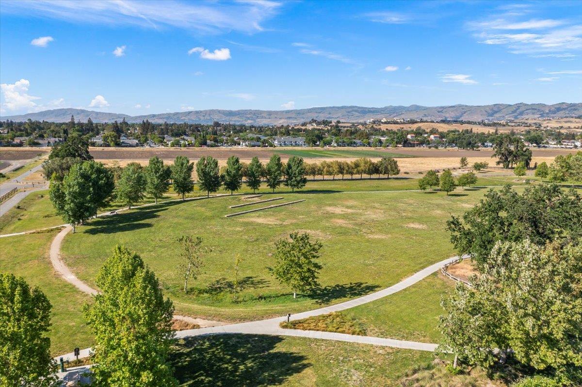 Detail Gallery Image 34 of 37 For 447 Colony Knoll Dr, San Jose,  CA 95123 - 2 Beds | 1 Baths