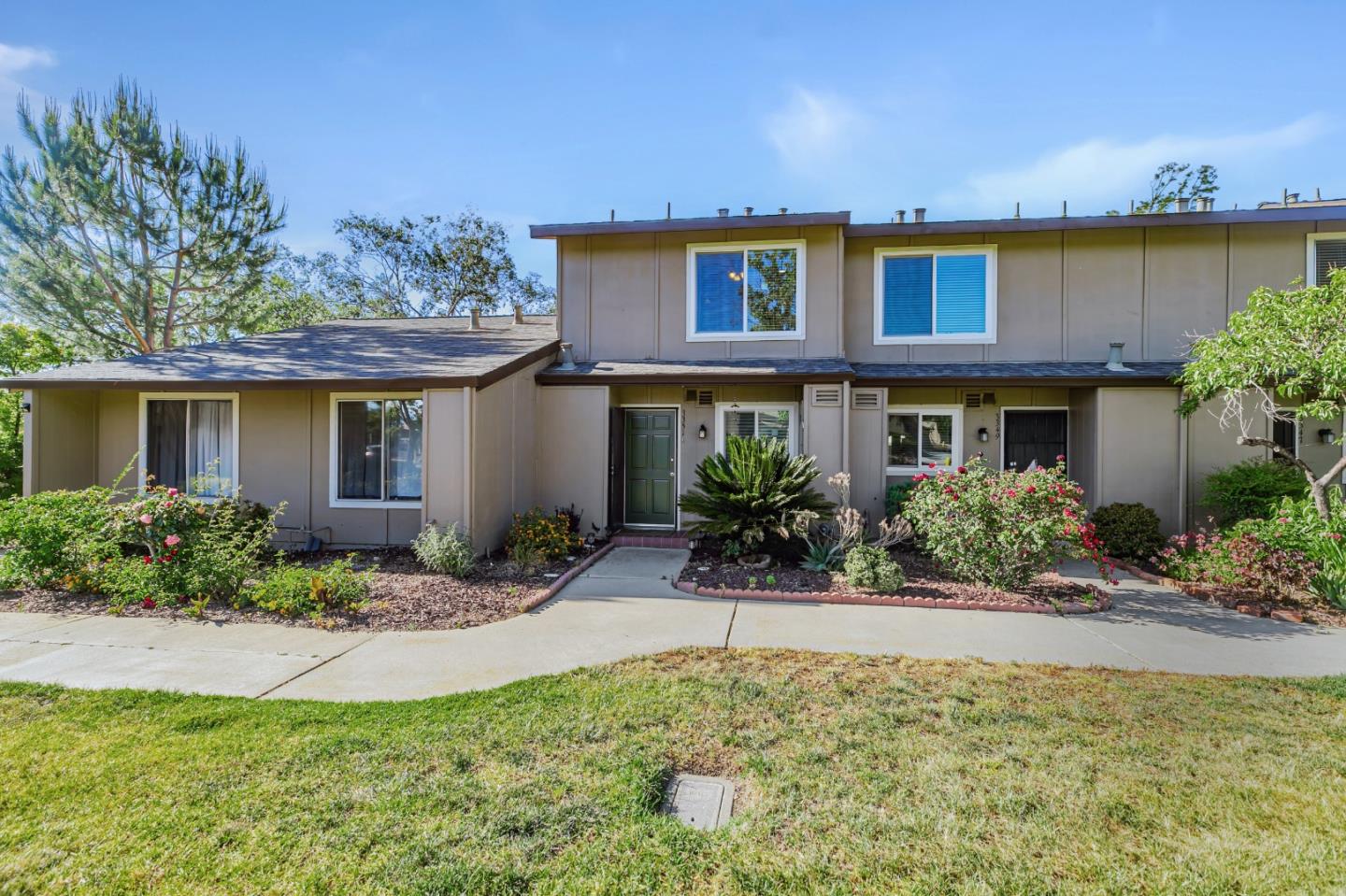 Detail Gallery Image 5 of 40 For 3351 Methilhaven Ct, San Jose,  CA 95121 - 2 Beds | 1/1 Baths