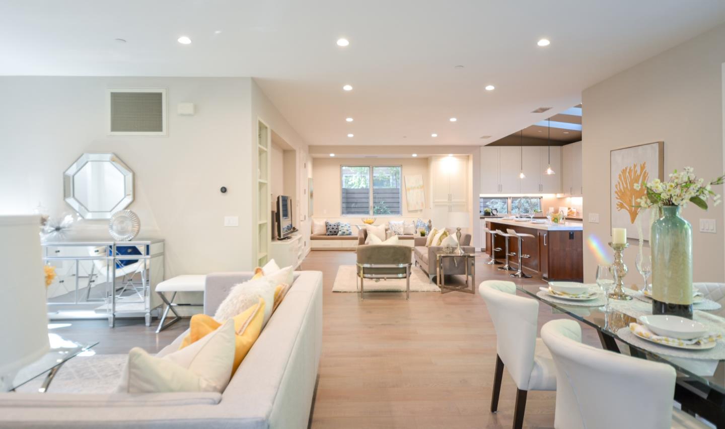 Detail Gallery Image 13 of 27 For 2088 Channing Ave, Palo Alto,  CA 94303 - 4 Beds | 3/1 Baths