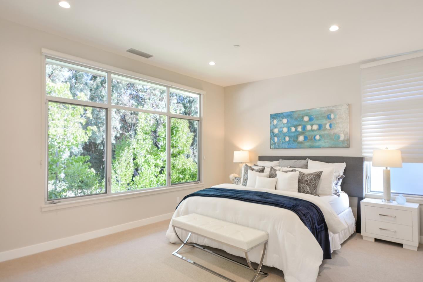 Detail Gallery Image 14 of 27 For 2088 Channing Ave, Palo Alto,  CA 94303 - 4 Beds | 3/1 Baths