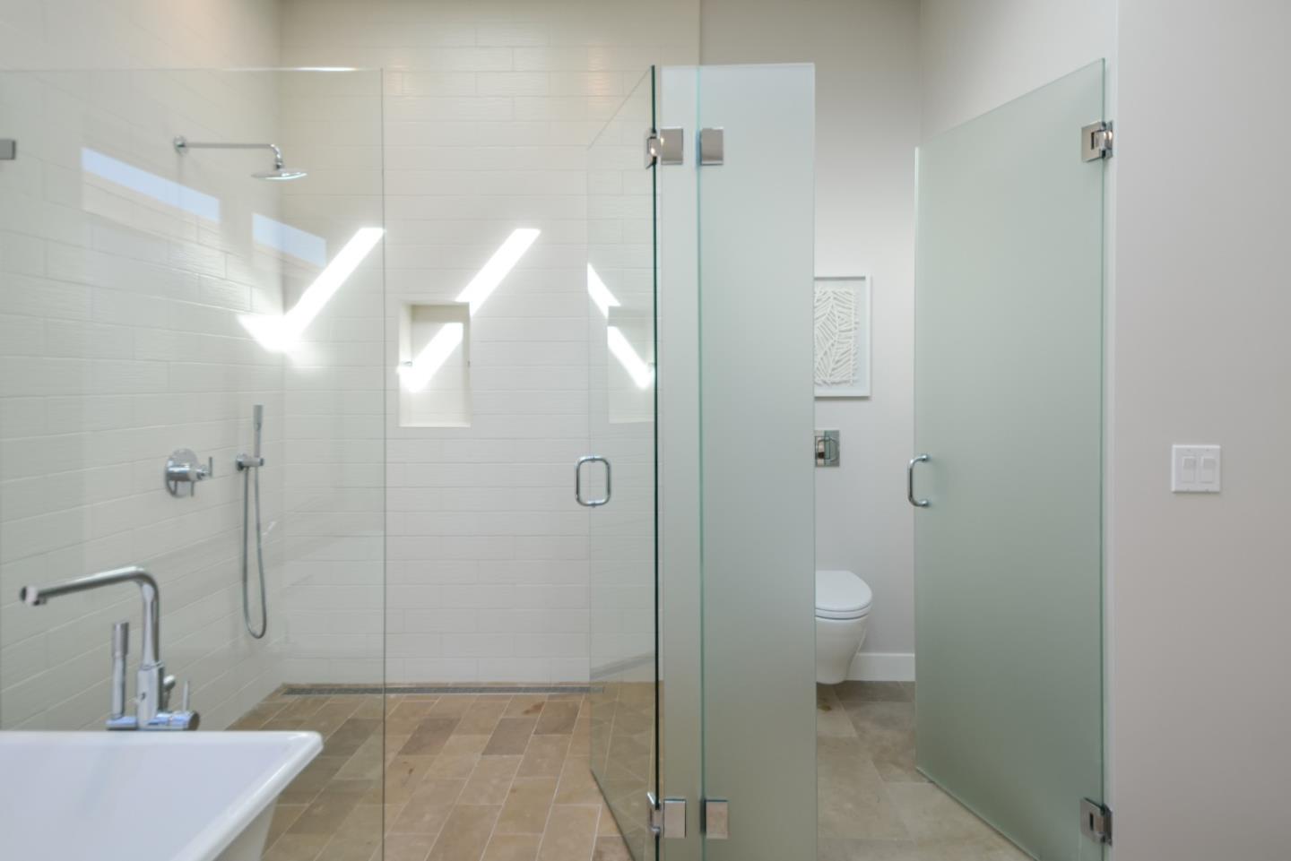 Detail Gallery Image 22 of 27 For 2088 Channing Ave, Palo Alto,  CA 94303 - 4 Beds | 3/1 Baths