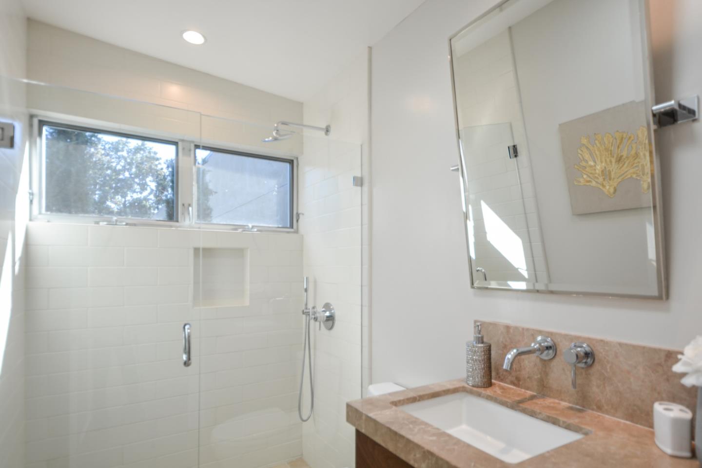 Detail Gallery Image 24 of 27 For 2088 Channing Ave, Palo Alto,  CA 94303 - 4 Beds | 3/1 Baths