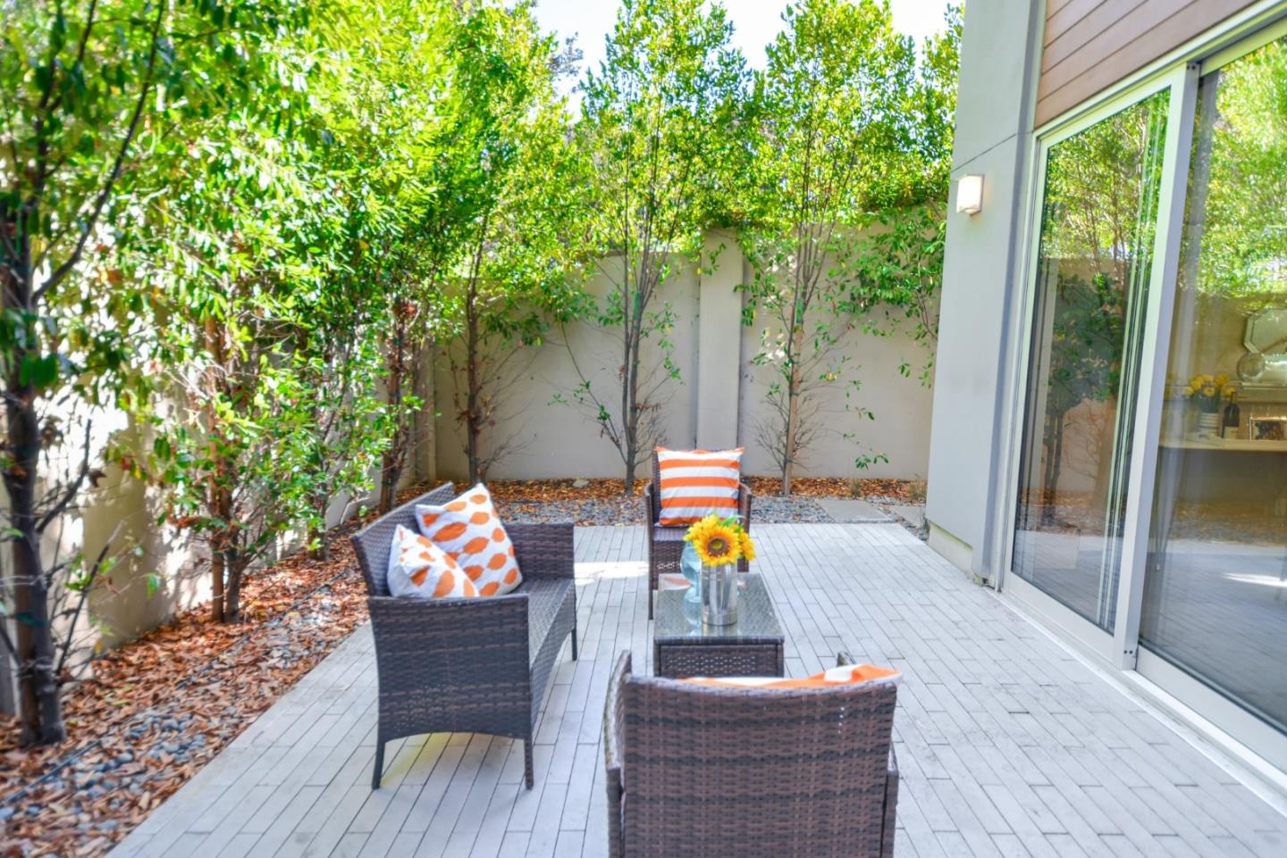 Detail Gallery Image 27 of 27 For 2088 Channing Ave, Palo Alto,  CA 94303 - 4 Beds | 3/1 Baths