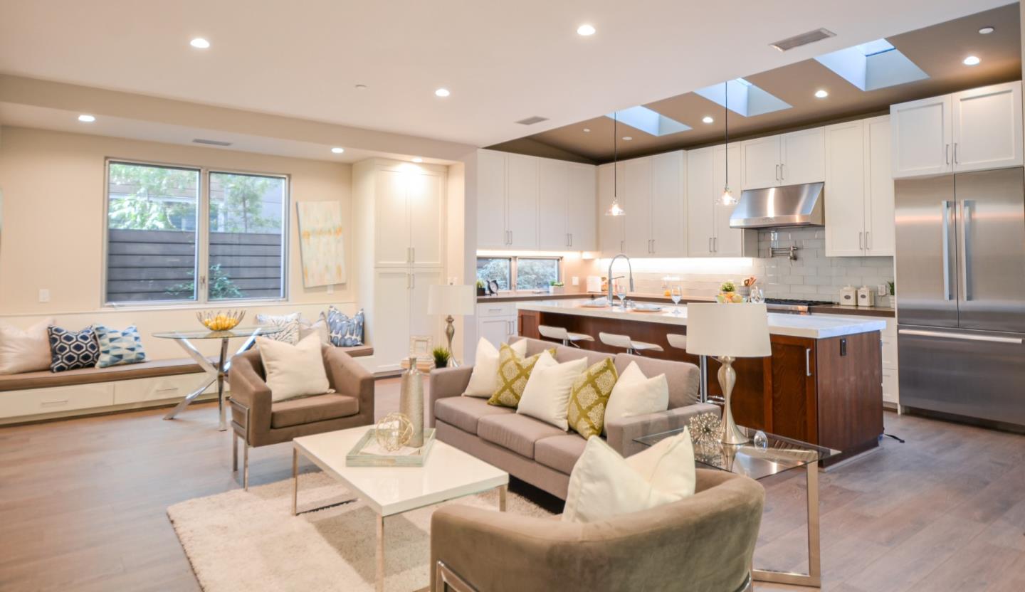 Detail Gallery Image 7 of 27 For 2088 Channing Ave, Palo Alto,  CA 94303 - 4 Beds | 3/1 Baths