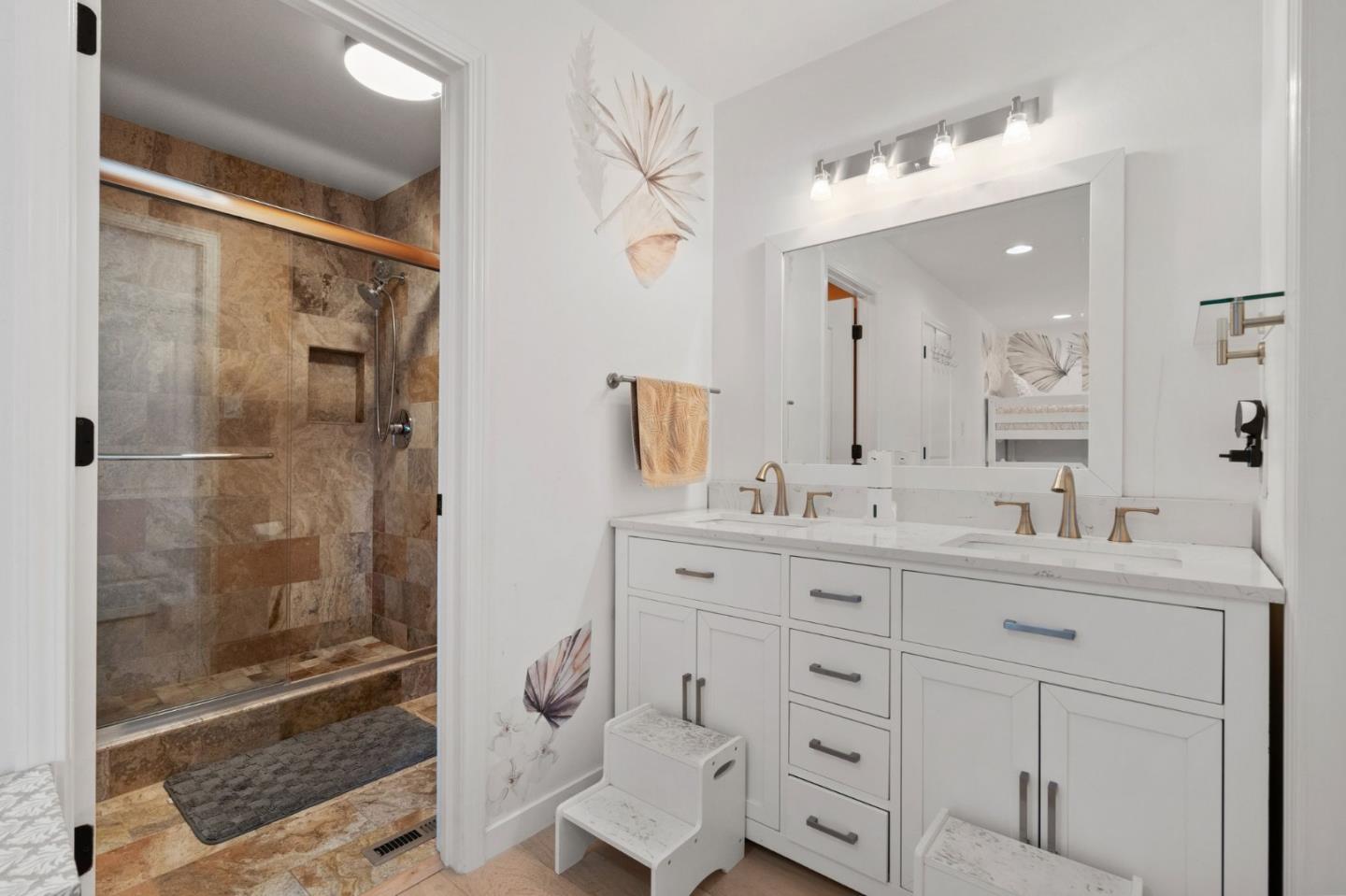 Detail Gallery Image 44 of 56 For 265 S Bayview Ave #J,  Sunnyvale,  CA 94086 - 2 Beds | 2/1 Baths