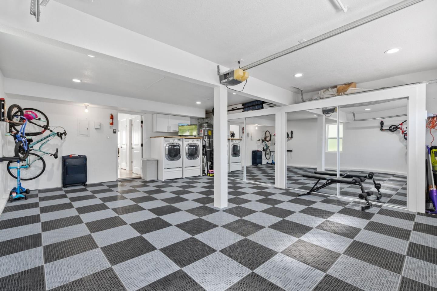 Detail Gallery Image 48 of 56 For 265 S Bayview Ave #J,  Sunnyvale,  CA 94086 - 2 Beds | 2/1 Baths