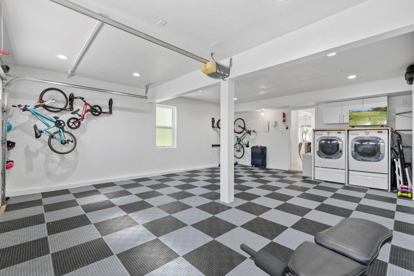 Detail Gallery Image 49 of 56 For 265 S Bayview Ave #J,  Sunnyvale,  CA 94086 - 2 Beds | 2/1 Baths