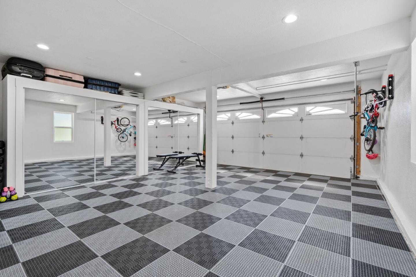 Detail Gallery Image 50 of 56 For 265 S Bayview Ave #J,  Sunnyvale,  CA 94086 - 2 Beds | 2/1 Baths