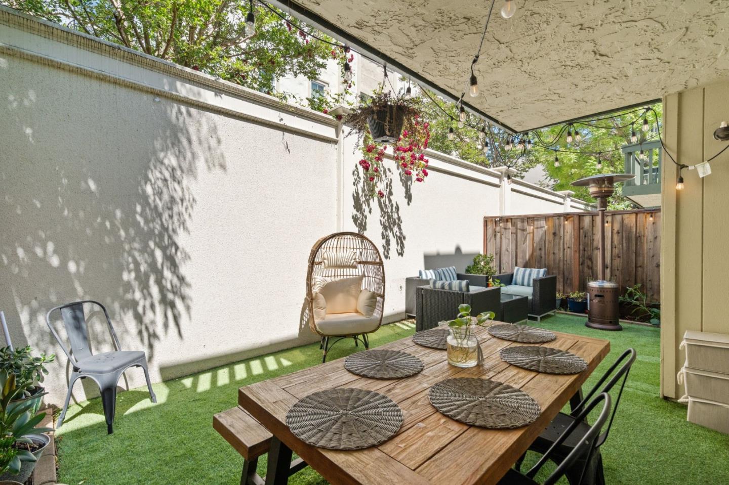 Detail Gallery Image 53 of 56 For 265 S Bayview Ave #J,  Sunnyvale,  CA 94086 - 2 Beds | 2/1 Baths