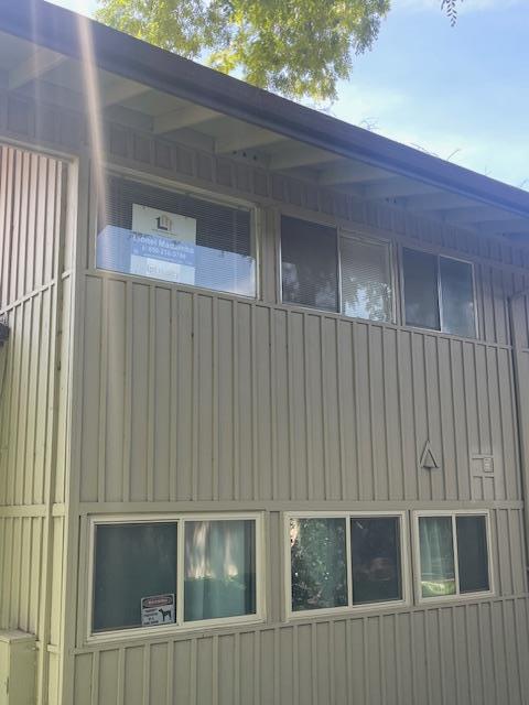 Detail Gallery Image 2 of 16 For 2930 Estates Ave #5,  Pinole,  CA 94564 - 2 Beds | 2 Baths
