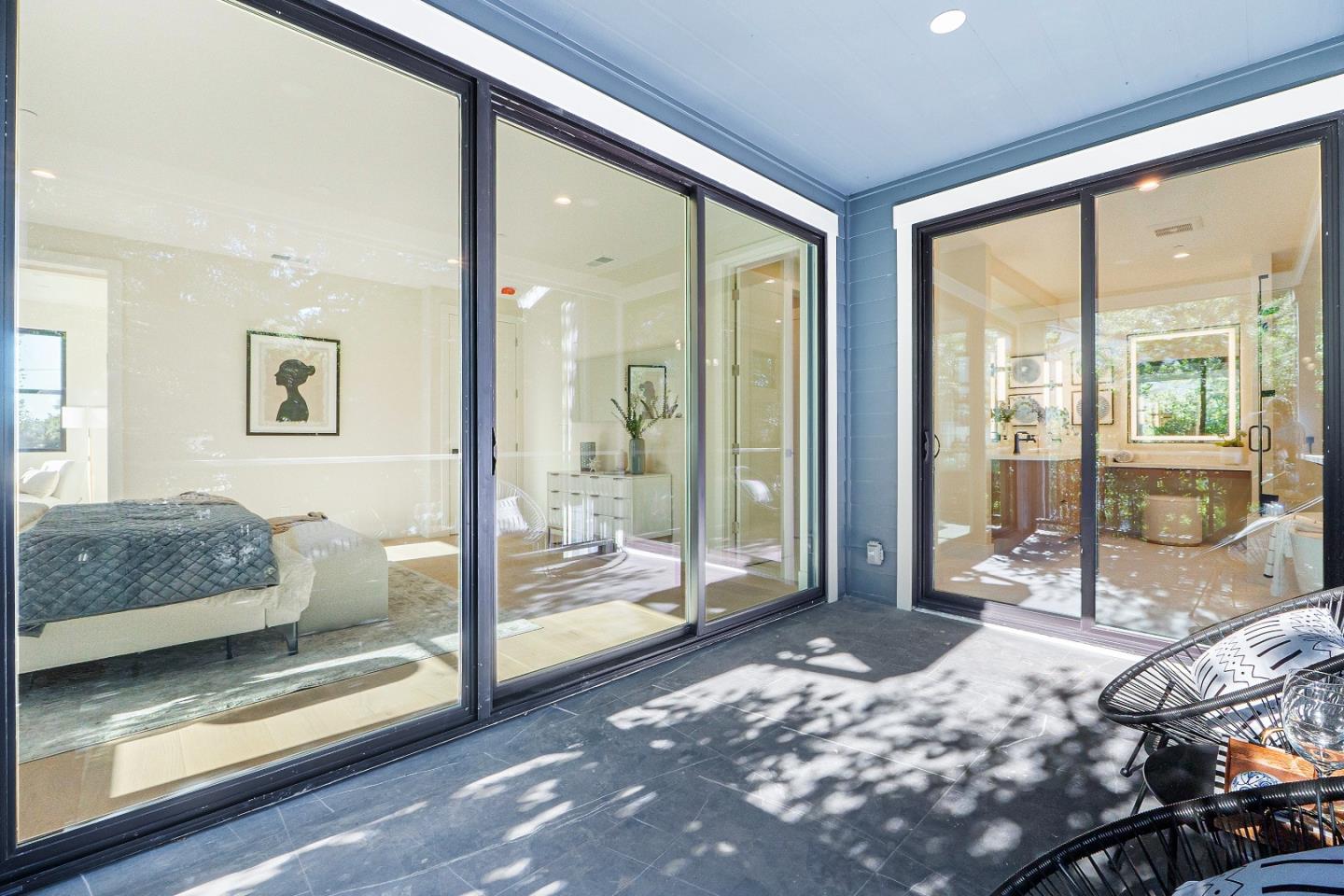 Detail Gallery Image 35 of 41 For 765 Cuesta Dr, Mountain View,  CA 94040 - 5 Beds | 4/1 Baths