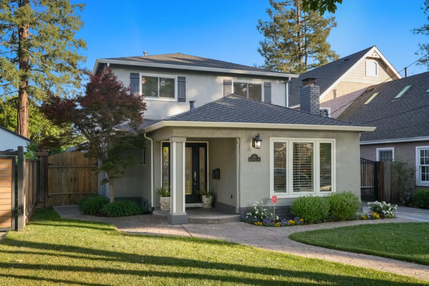Detail Gallery Image 3 of 49 For 978 Terra Bella Ave, San Jose,  CA 95125 - 4 Beds | 3 Baths