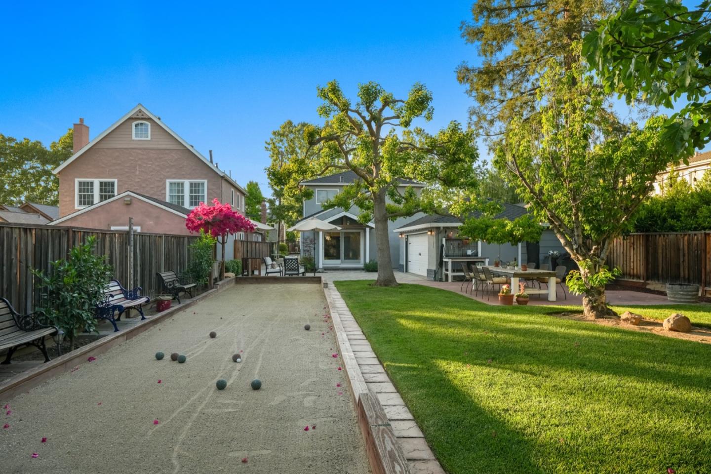 Detail Gallery Image 41 of 49 For 978 Terra Bella Ave, San Jose,  CA 95125 - 4 Beds | 3 Baths