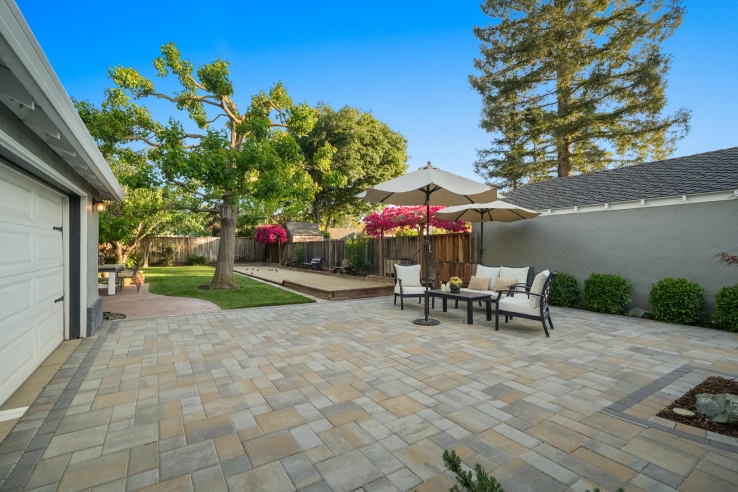 Detail Gallery Image 43 of 49 For 978 Terra Bella Ave, San Jose,  CA 95125 - 4 Beds | 3 Baths