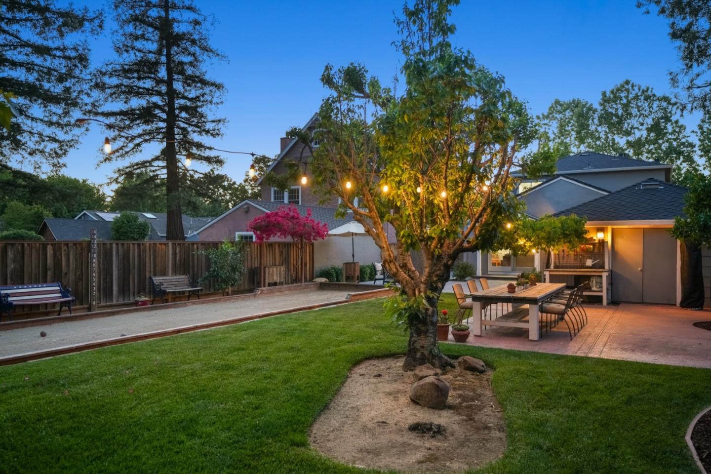 Detail Gallery Image 48 of 49 For 978 Terra Bella Ave, San Jose,  CA 95125 - 4 Beds | 3 Baths